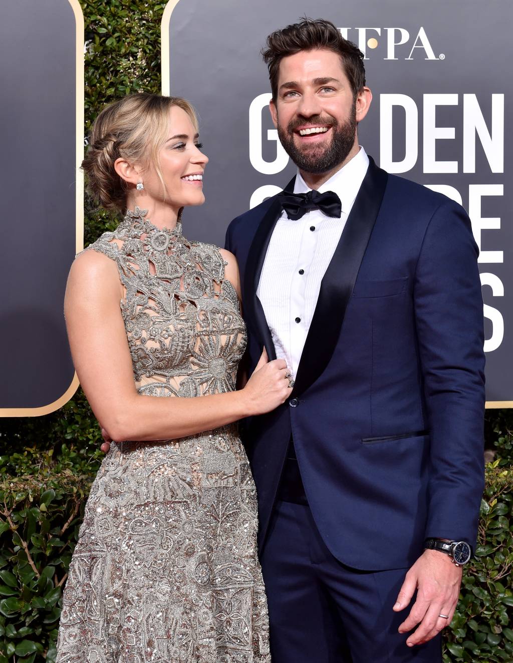 76th Annual Golden Globe Awards – Arrivals Emily Blunt e John Krasinski durante o Globo de Ouro, em 2019.