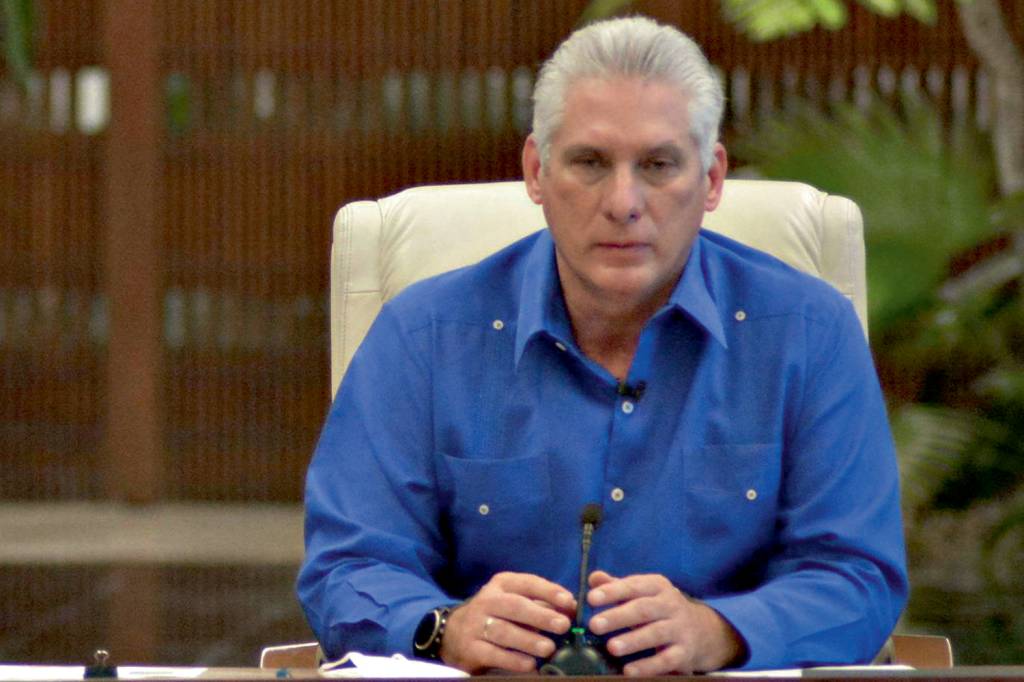 MIGUEL DIAZ CANEL-CUBA-2021-.jpg IMUTÁVEL - Díaz-Canel: pondo a culpa no inimigo de sempre -