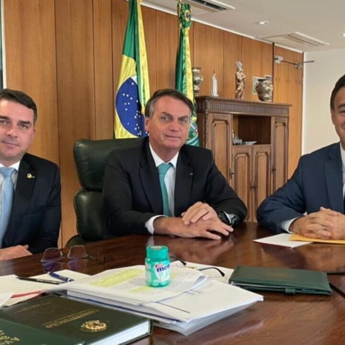 Cacique afastado do Patriota quer voltar ao comando para filiar Bolsonaro