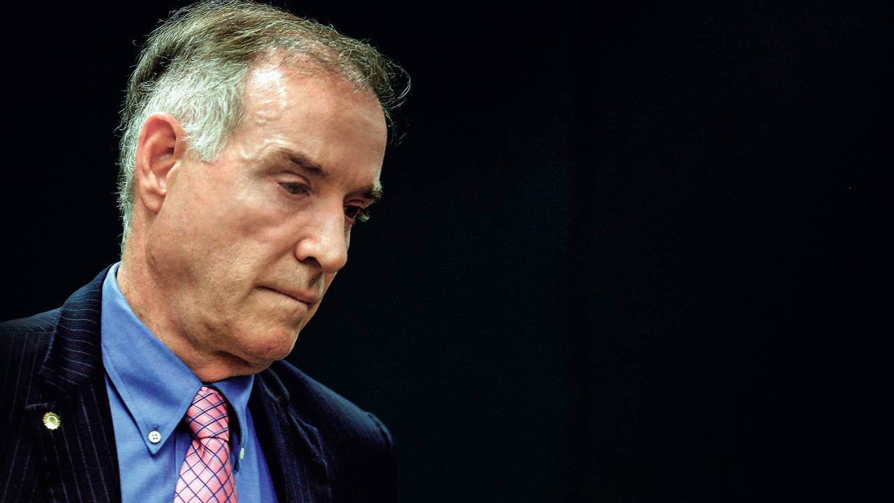 EX-BILIONÁRIO - Eike Batista: imóveis, lanchas e relógios arrolados para indenizar credores -