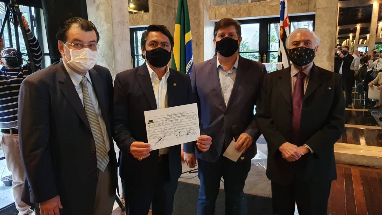 Da esquerda para a direita: os senadores Eduardo Braga (AM) e Alexandre Giordano (SP), deputado federal e presidente do MDB Nacional Baleia Rossi e o ex-presidente Michel Temer