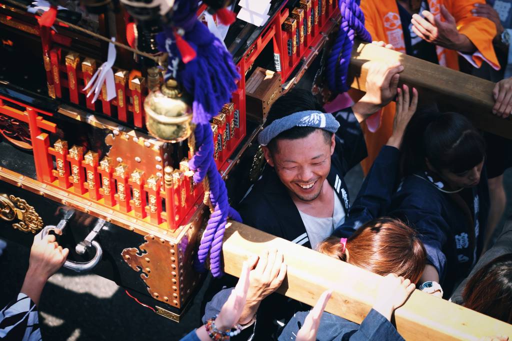 Matsuri, festivais de ra&iacute;zes religiosas que tomam as ruas em animadas celebra&ccedil;&otilde;es