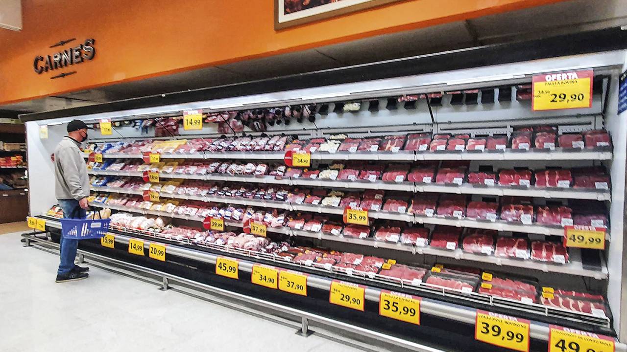 REALIDADE - Supermercados: inflação dos alimentos tende a provocar danos na imagem do presidente -