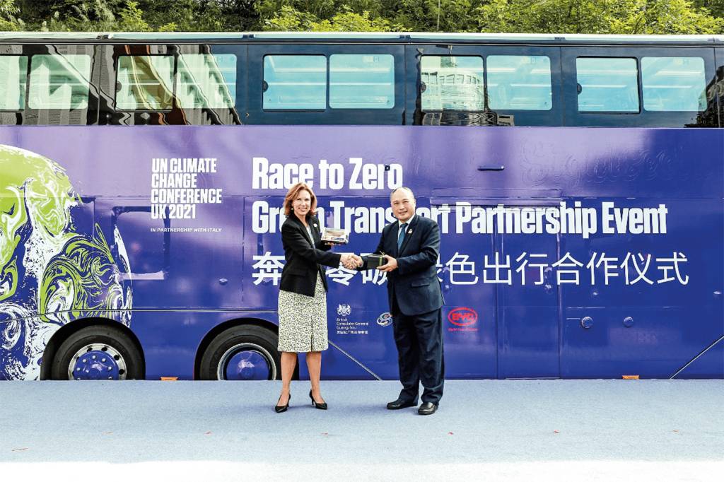 BYD COP26 ONIBUS ELETRICO CHINA 1.jpg LÍDER - Ônibus da chinesa BYD também no Reino Unido: maior do mundo -