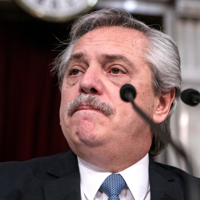A mensagem irônica de Javier Milei a Alberto Fernández após denúncias de agressão