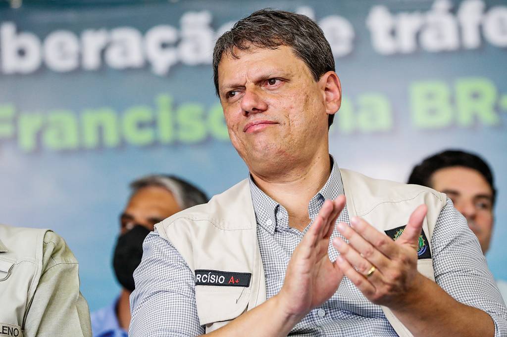 28/01/2021 Cerimônia alusiva à liberação de tráfego na pont AGENDA CHEIA - O ministro Tarcísio de Freitas: reuniões com investidores globais -