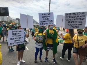 Manifestes favoráveis ao presidente Jair Bolsonaro se reúnem no Rio de Janeiro - 07/09/2021