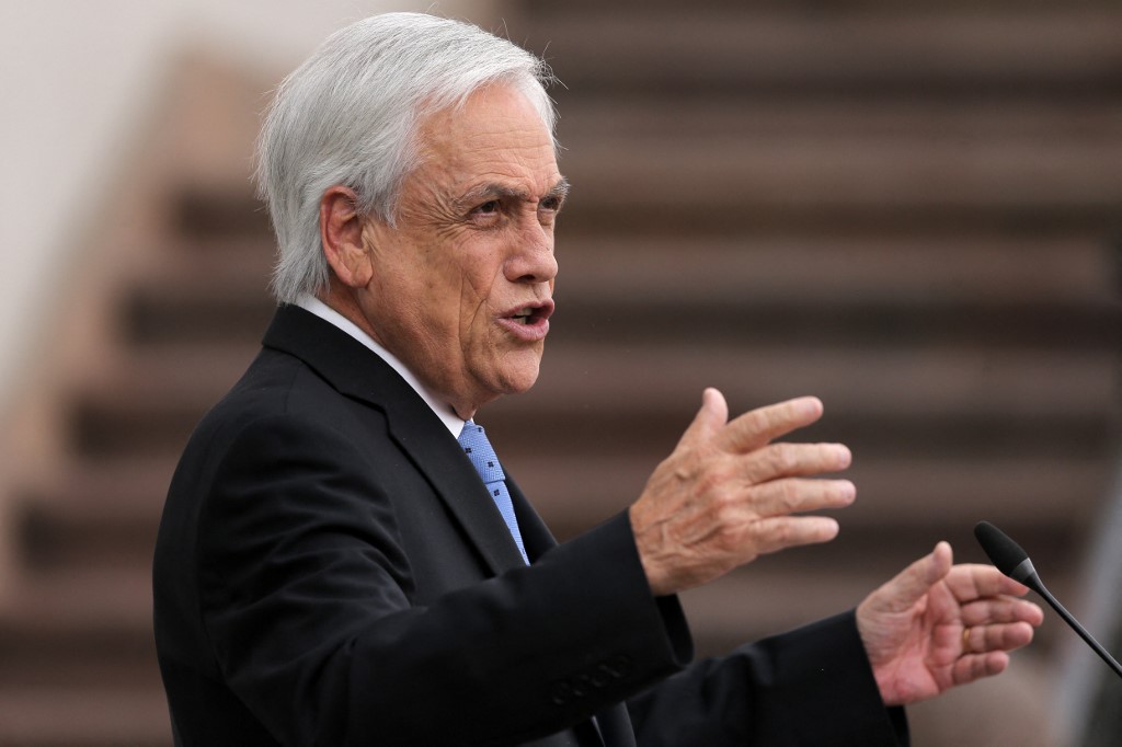 Sebastián Piñera fala à imprensa após ser mencionado nos Pandora Papers - 04/10/2021