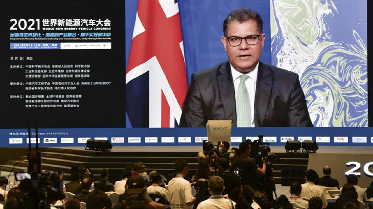 APELO - Sharma, o presidente da conferência: os países ricos precisam contribuir mais -