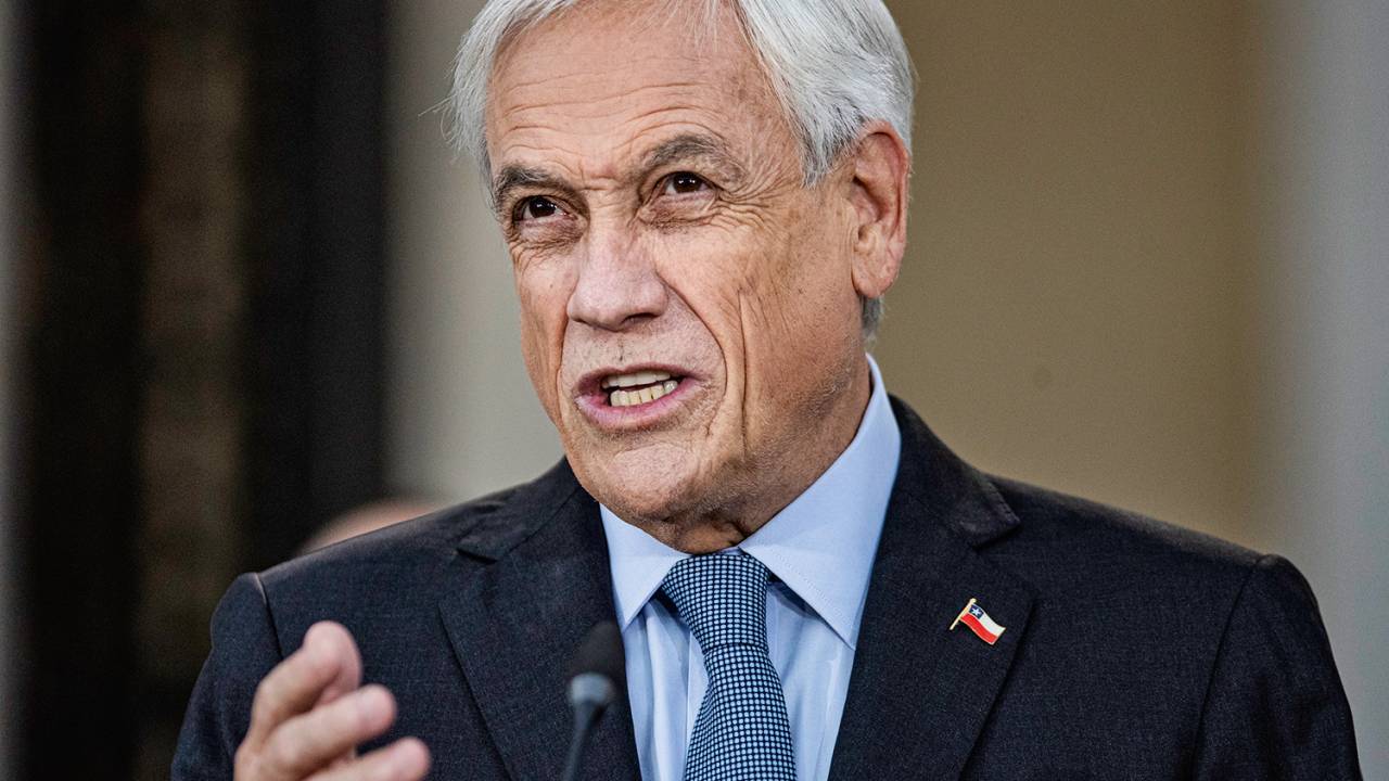 PRESSÃO - O bilionário Piñera: investigado por suborno e crime fiscal -