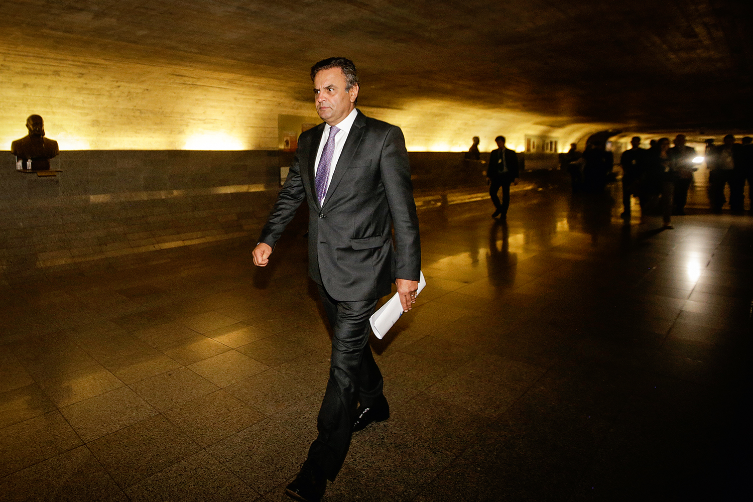 A FAVOR&ensp;- A&eacute;cio Neves: vota&ccedil;&atilde;o com o governo em 91% dos encaminhamentos -