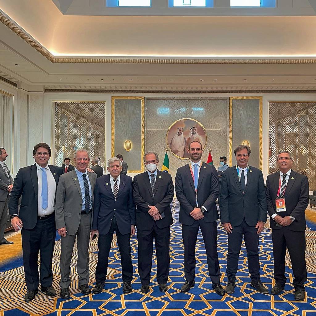 Ministros Dubai Ministros, filhos, Hélio Negão, Magno Malta: a trupe de Bolsonaro em Dubai