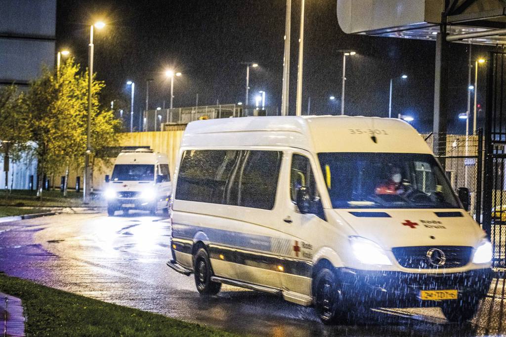 HOLANDA—9TG7UE.jpg PRECAUÇÃO - Direto para o hospital: na Holanda, isolamento dos infectados -