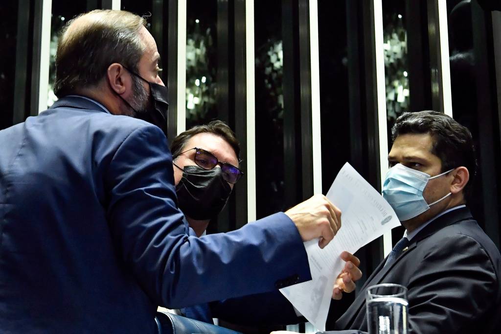 Como o novo senador vai dificultar a vida de Bolsonaro