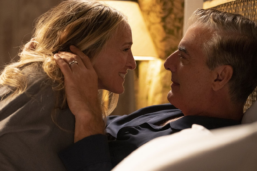 Sarah Jessica Parker e Chris Noth fazem par romântico em 'Sex And The City'.