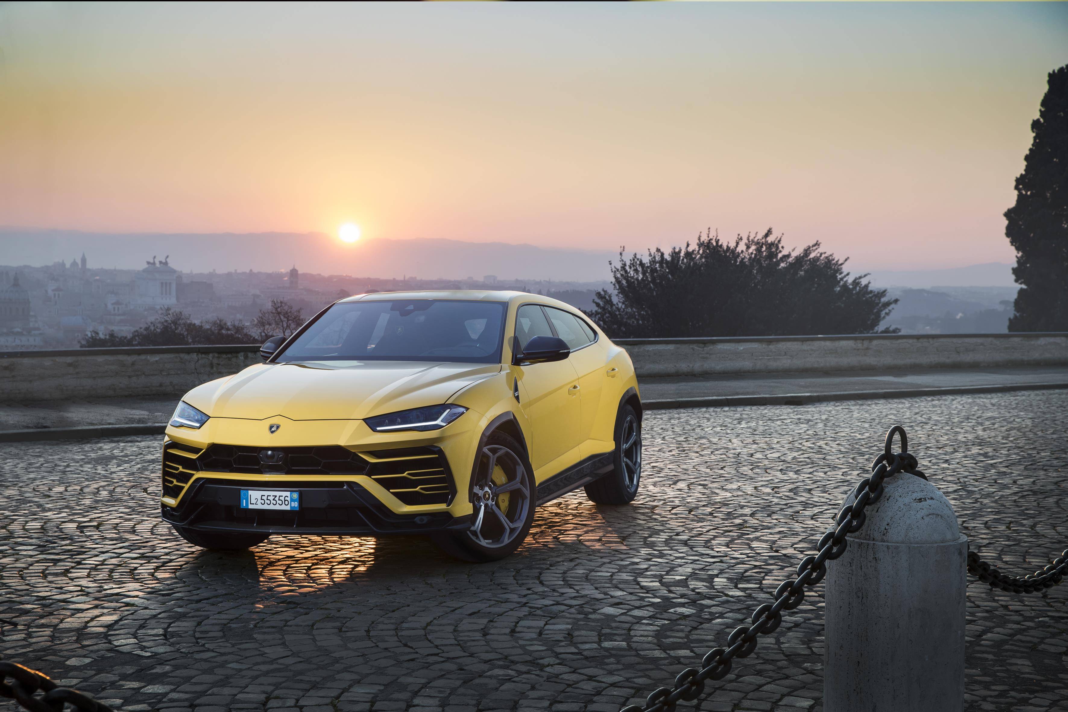 Lamborghini registra recorde de vendas em 2021