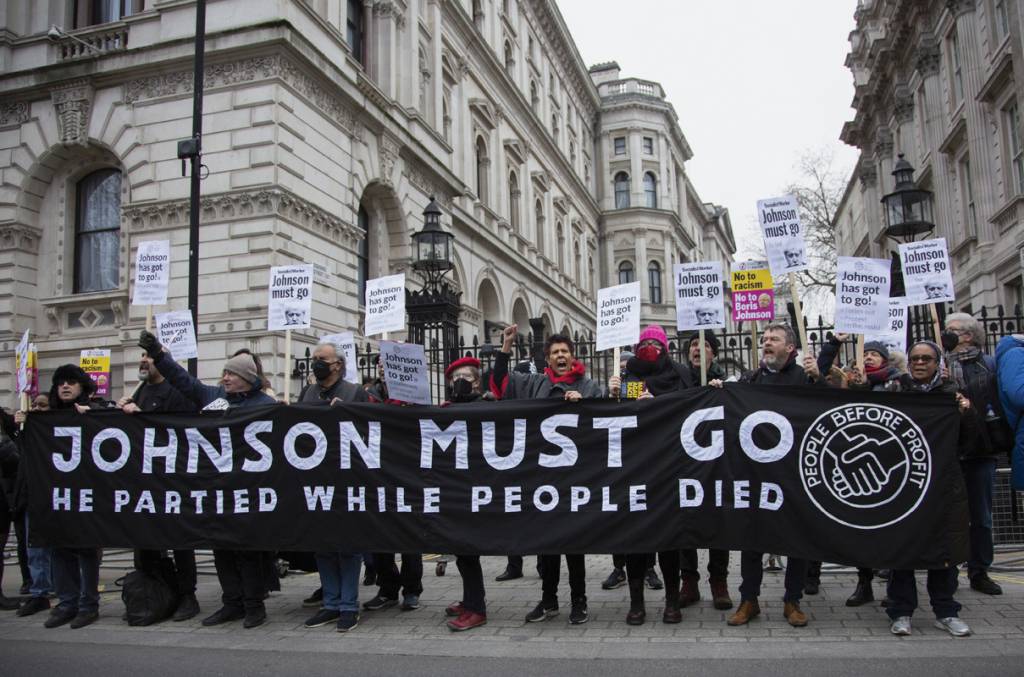 Protest against British PM Johnson in London ALERTA MÁXIMO - Johnson na mira: até integrantes de seu partido foram para o ataque contra ele -