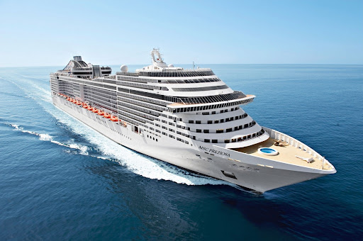 O navio de cruzeiro MSC Preziosa