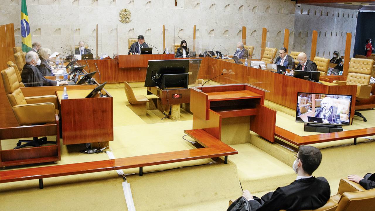 PETARDO - Supremo: para o ex-juiz, o Tribunal acaba privilegiando as pessoas poderosas em detrimento da lei -