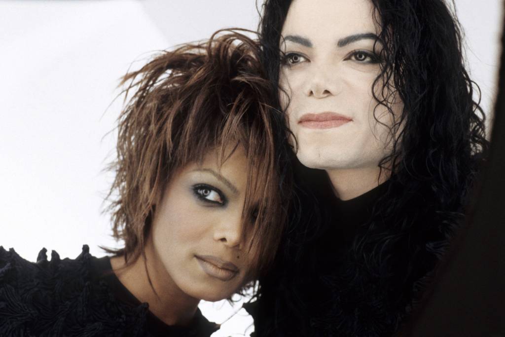 Janet Jackson ‘some’ de cinebiografia de Michael; motivo vem à tona