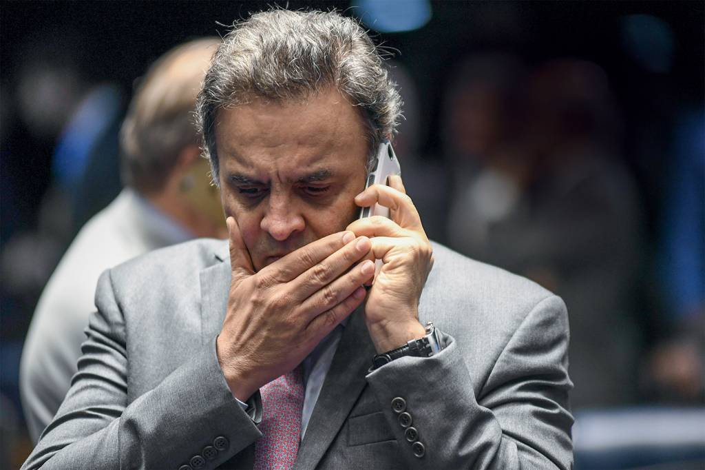 Plenário do Senado ESTRATÉGIA -
Aécio Neves: o objetivo é enfraquecer a candidatura tucana nacional -