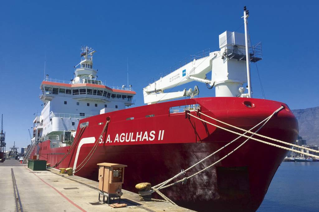 AGULHAS-II—ENDURANCE—EXPEDICAO-2022.jpeg QUEBRA-GELO - Agulhas II: o navio levará cientistas e drones submersíveis -