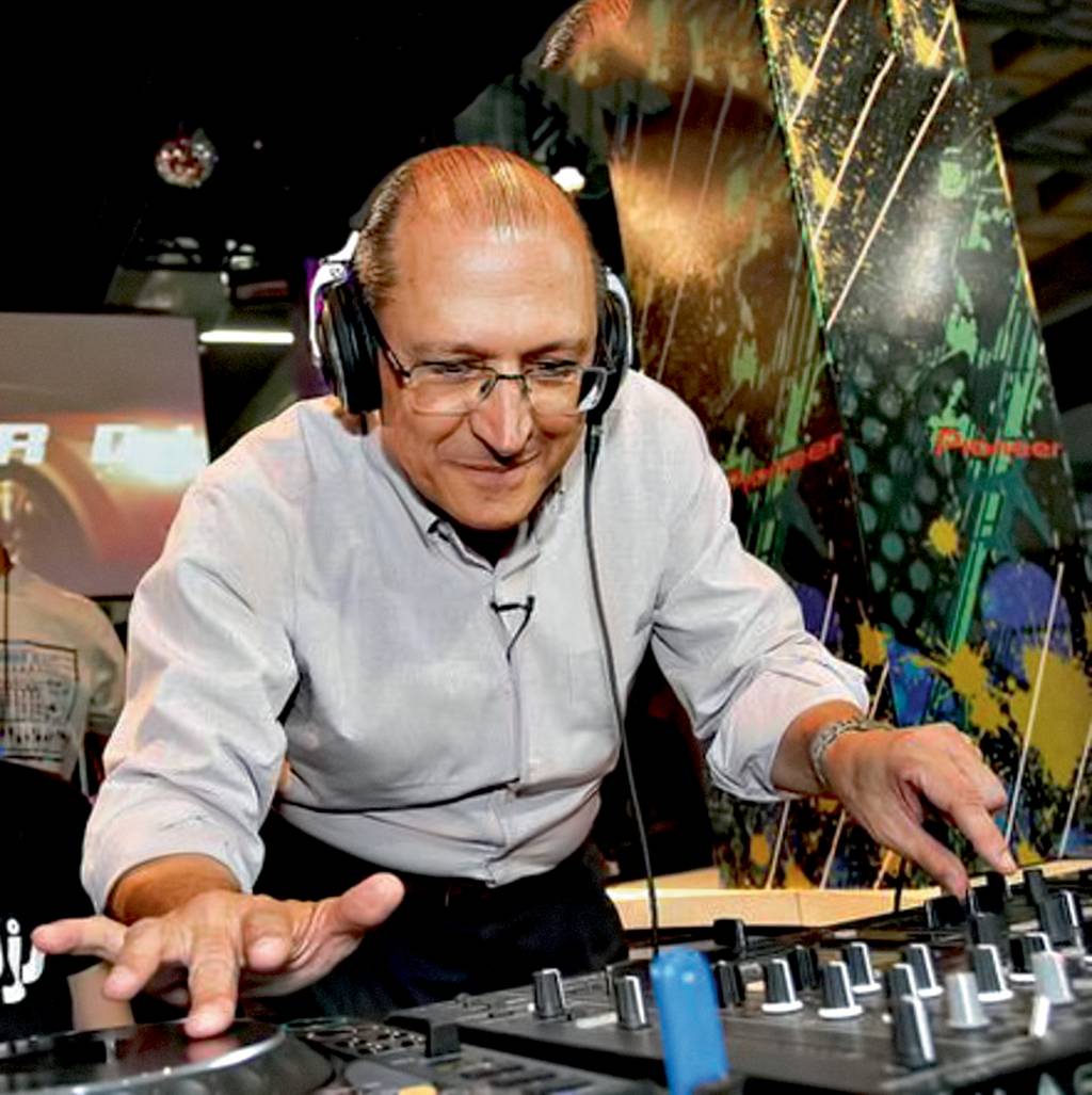 https://www.instagram.com/p/CXpAbErFjsg/ Crédito: instagram @geraldoalckmin_