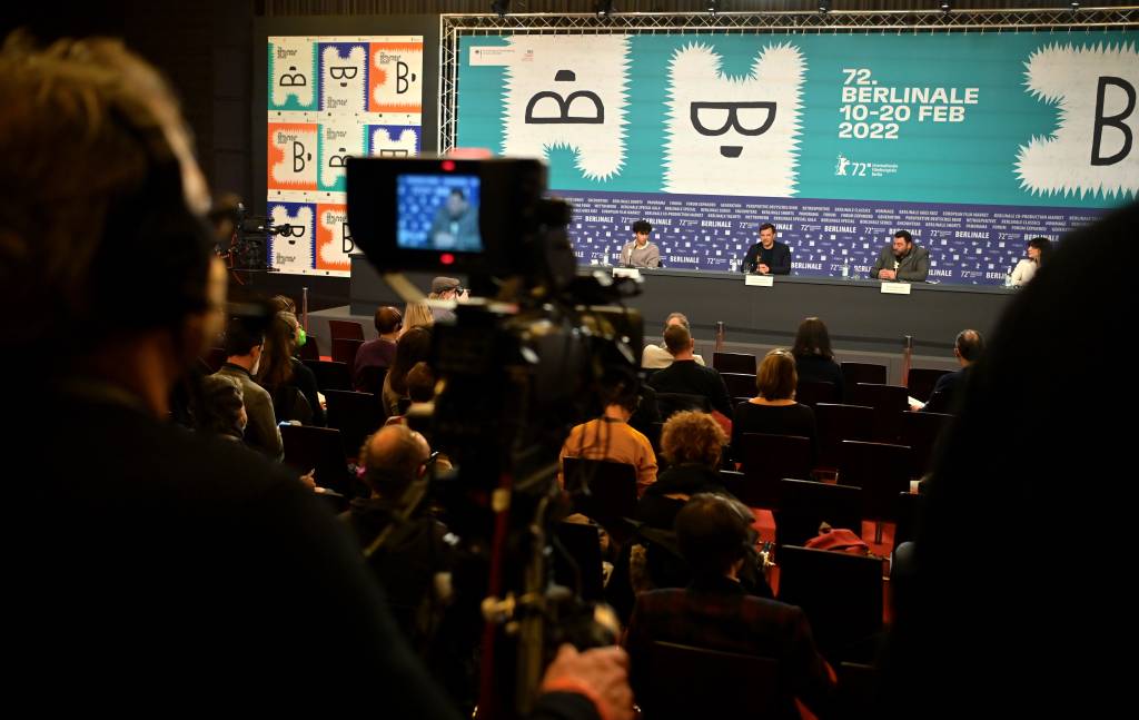 Festival de Berlim enfrenta ômicron e queda de prestígio em 2022