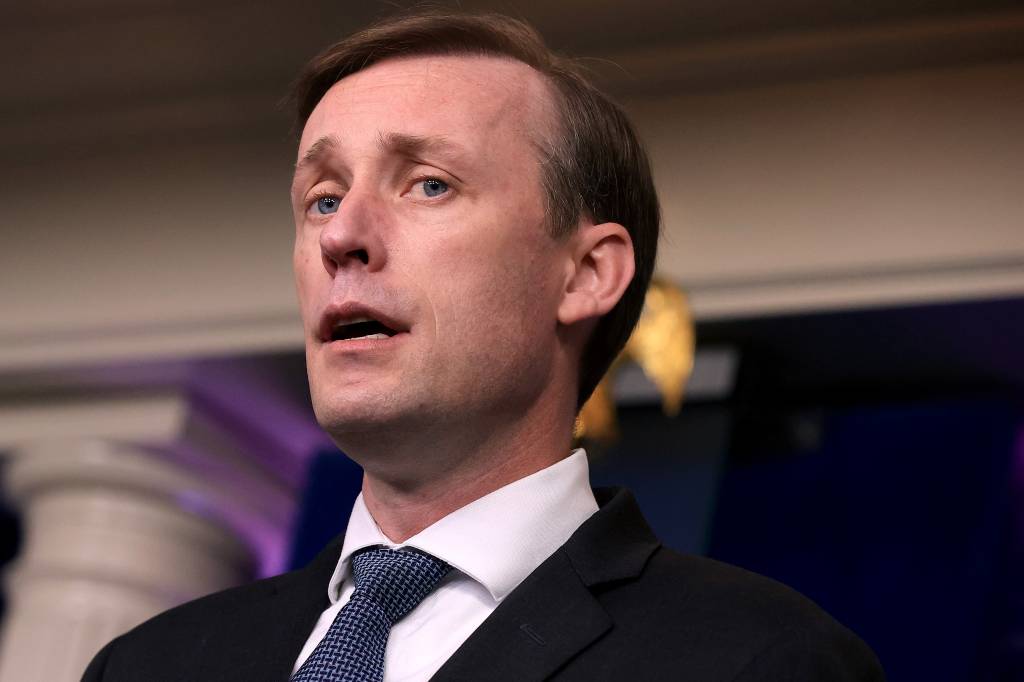 E se Trump estiver certo ao dizer que foi vítima da campanha de Hillary?