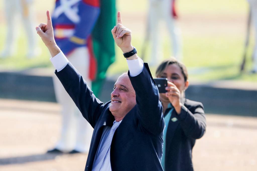 Presidente Jair Bolsonaro Solenidade 7 Setembro OPOSIÇÃO - Onyx: o bolsonarista em alta nas intenções de voto e na rejeição -