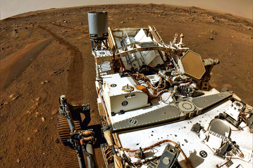 Rover da Nasa encontra sinais que podem indicar vida antiga em Marte