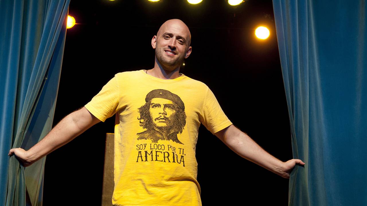 O ator Paulo Gustavo, homenageado pela lei, morreu de covid-19 em maio do ano passado.