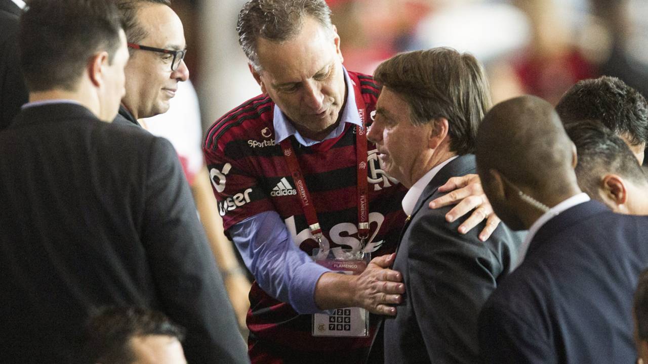 PROXIMIDADE - Bolsonaro com Landim: do Flamengo para a presidência do conselho da maior empresa do país -