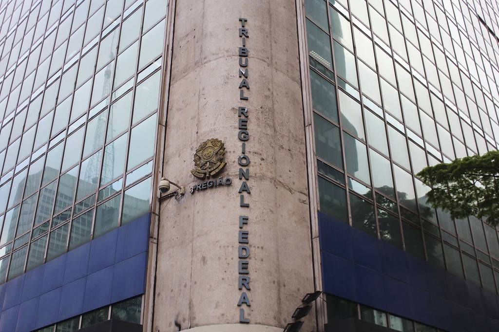 20191004081802805_6.jpg PARECERES MODIFICADOS - Hacker invadiu o sistema do Tribunal Regional Federal (TRF3), acessou processos, mudou o beneficiário de indenizações e adulterou pareceres -