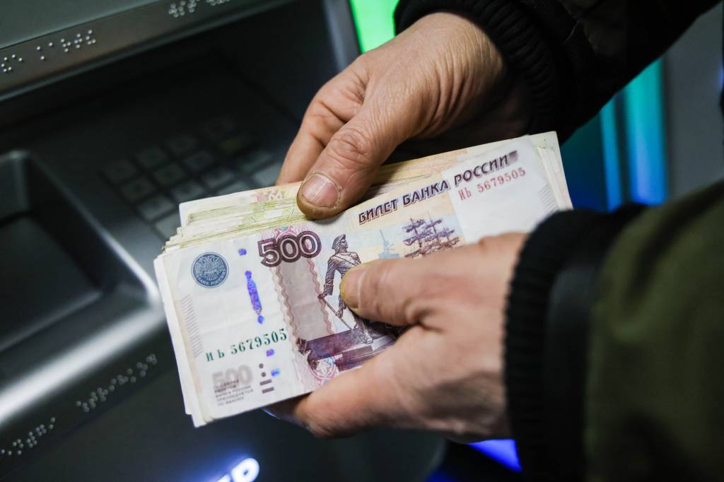 Conflito na Ucrânia une Mastercard e Visa contra a economia russa