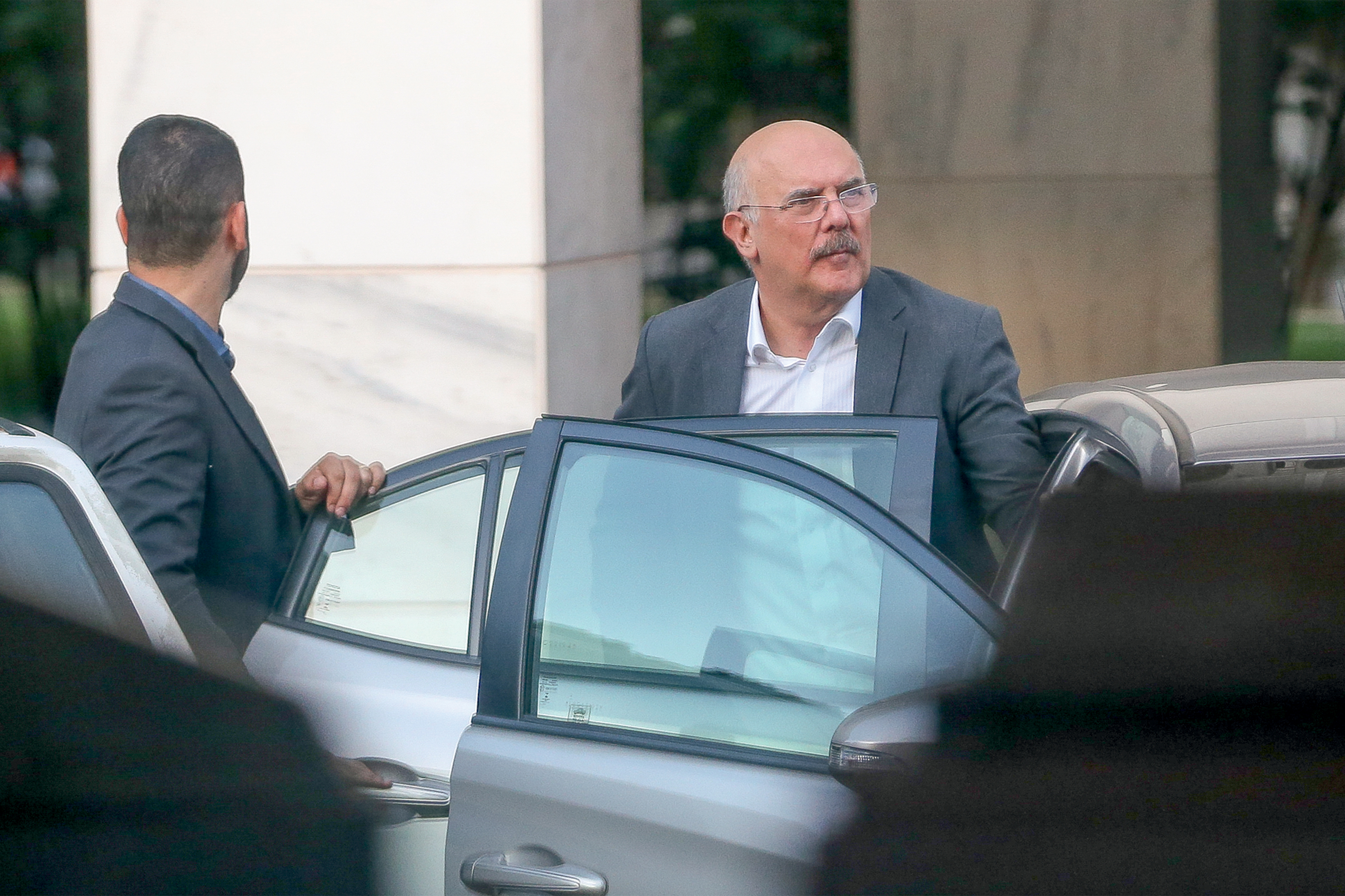 CAIU - Ribeiro: demiss&atilde;o ap&oacute;s den&uacute;ncias sobre pastores-lobistas -