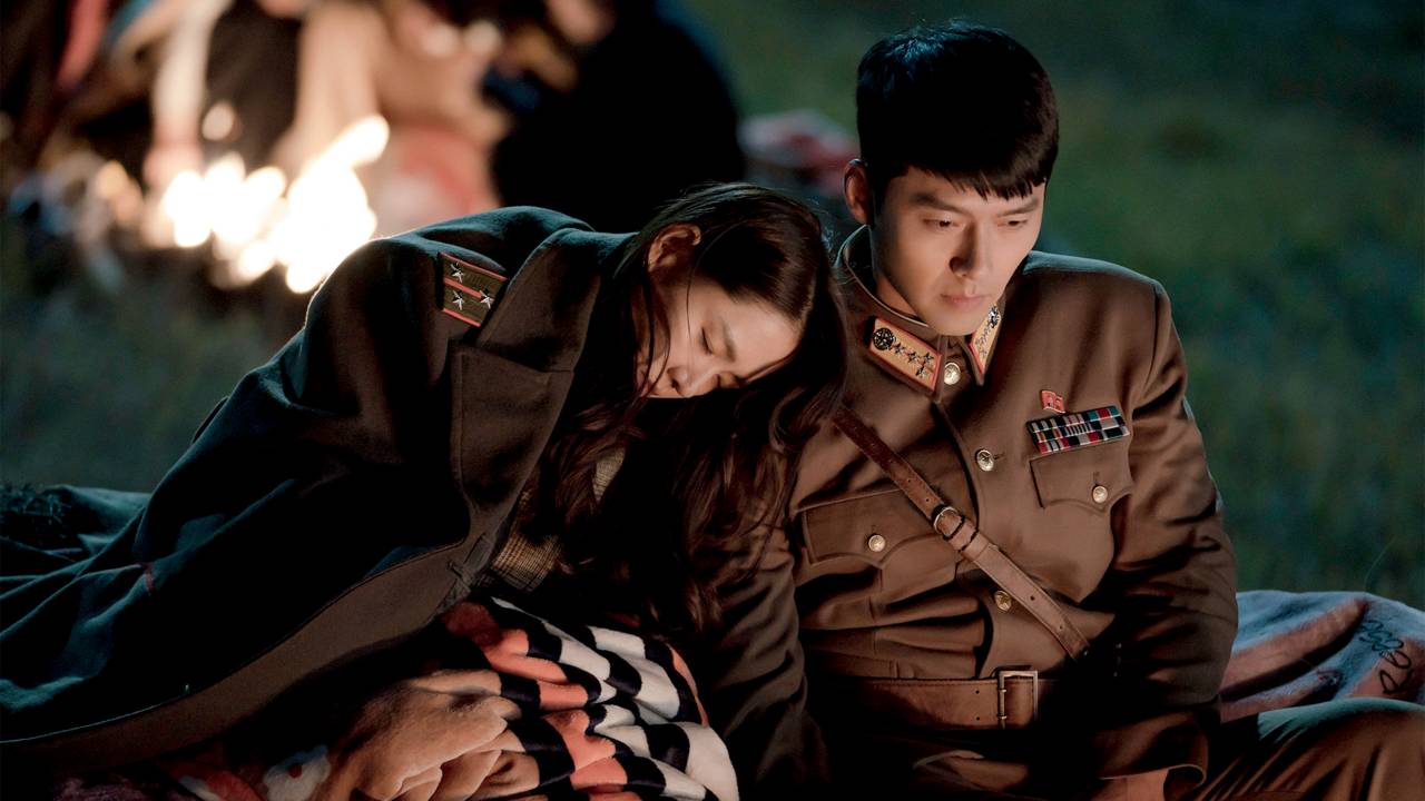 POUSANDO NO AMOR - Jovem da Coreia do Sul cai de parapente no vizinho do Norte, e se apaixona por militar inimigo em romance da Netflix -
