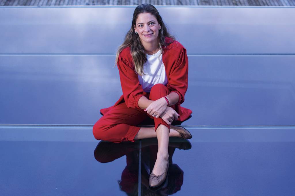 Paula-Paschoal-Google-Pay-2021-01.JPG PAULA PASCHOAL - Diretora de parcerias do Google Pay, a divisão de pagamentos do gigante de tecnologia, Paula Paschoal já foi a número 1 do PayPal no Brasil e ajudou a empresa de pagamentos a expandir a atuação no país. Ela é uma das vozes mais ativas na defesa da diversidade no ambiente corporativo brasileiro -
