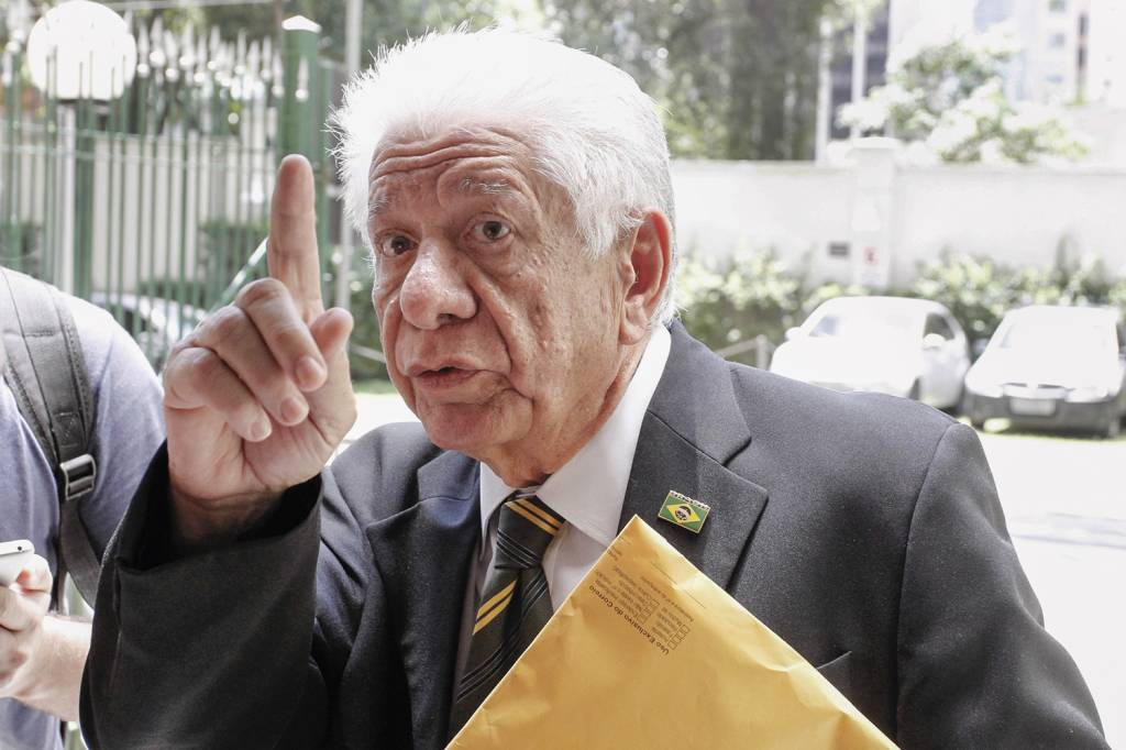 SPC185833.JPG PASSO ATRÁS - Carlinhos Metralha; recurso aceito contra a condenação -