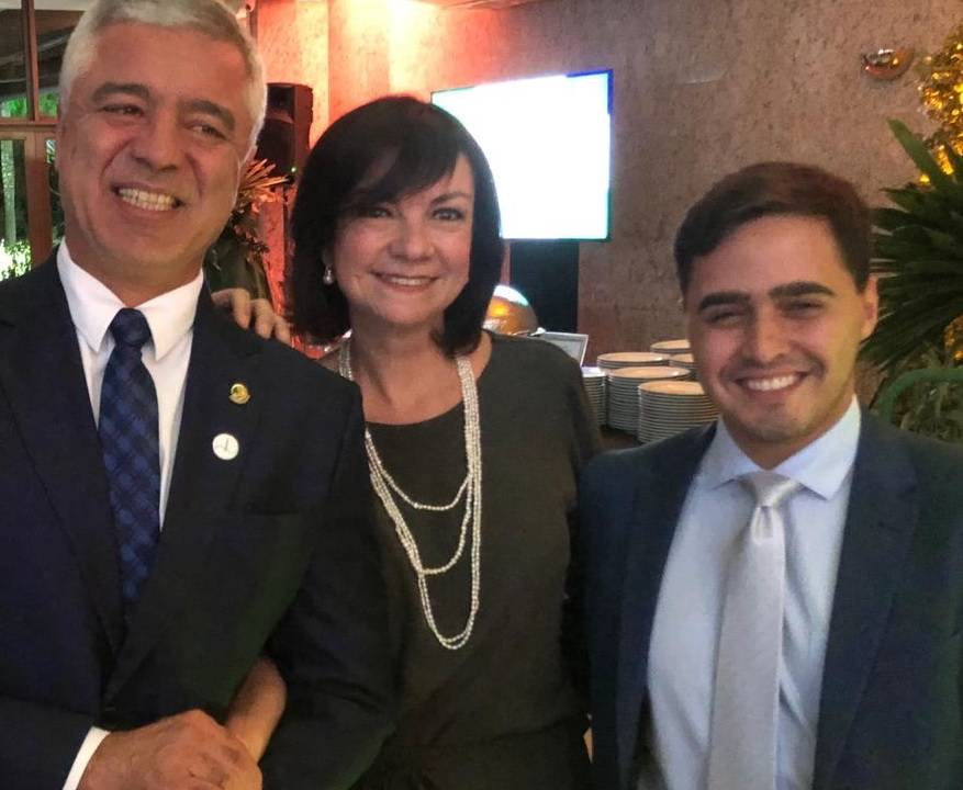 O senador Major Olímpio (1962-2021), a esposa Claudia Regina e o ex-assessor Victor Marques