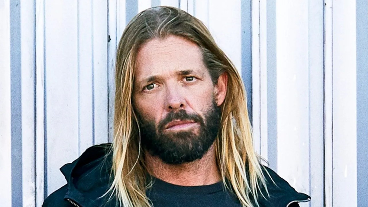 O baterista Taylor Hawkins, do Foo Fighters, encontrado morto na Colômbia