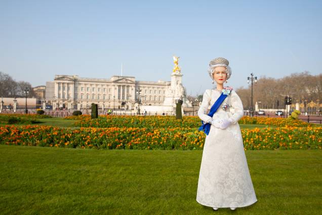 Boneca da Rainha Elizabeth II - Boneca da Rainha Elizabeth II -