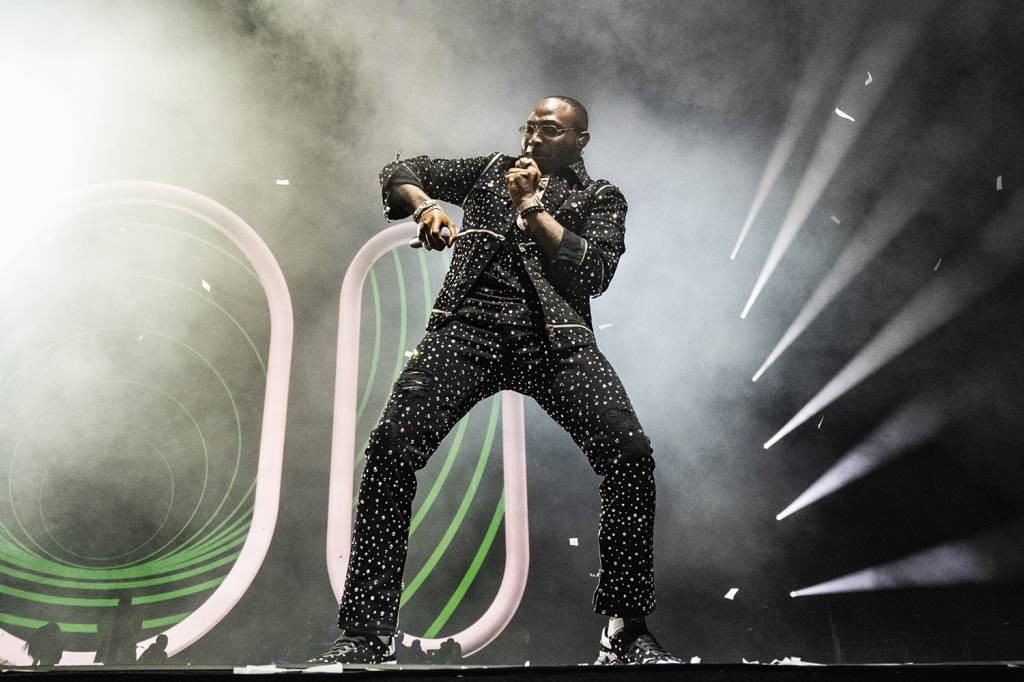 GettyImages-1380975847.jpg FUTEBOL - Davido: o músico está na trilha sonora oficial da Fifa na Copa do Mundo -