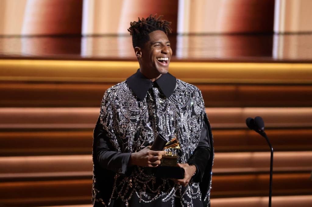 Jon Batiste celebra raízes da música americana em ‘Big Money’