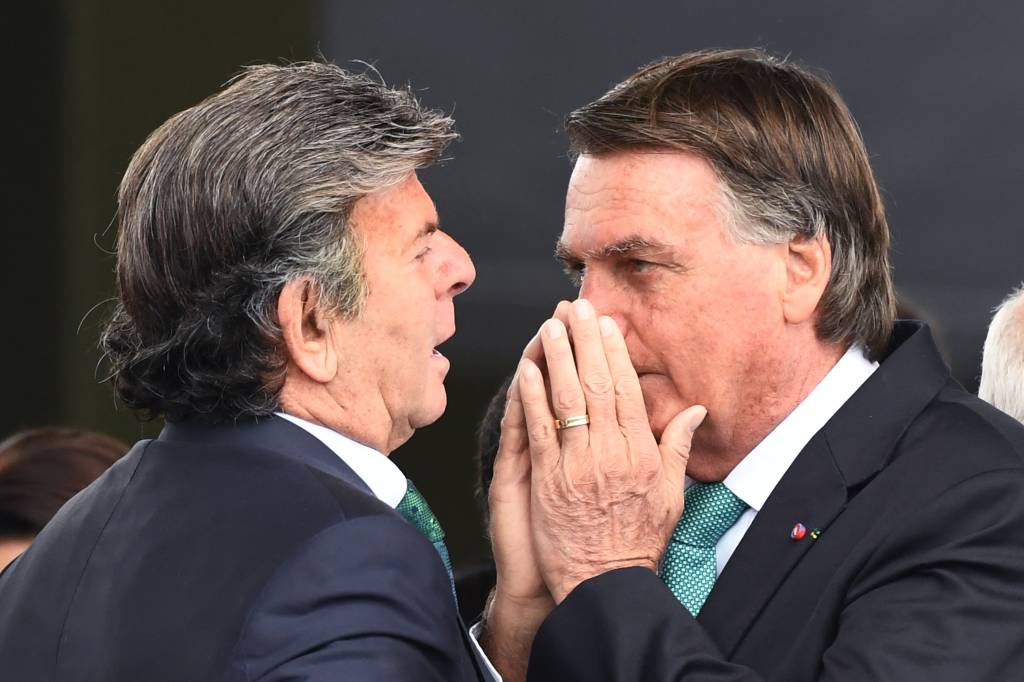 A vã esperança de Bolsonaro de derrubar a inelegibilidade nas eleições