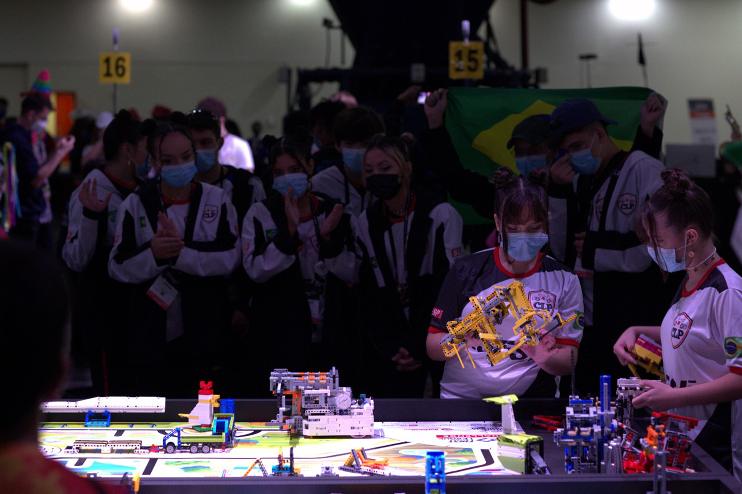 PARTICIPAÇÃO PREMIADA - As equipes brasileiras detêm mais de 60 prêmios em disputas internacionais -