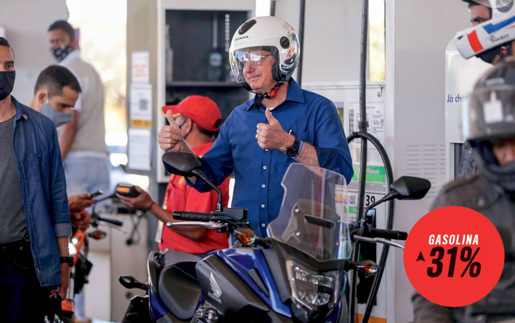 BOLSONARO-POSTO GASOLINA-MOTO-2021-01.jpg PASSEIO CARO - Combustíveis: o cenário internacional tem provocado aumentos sucessivos -