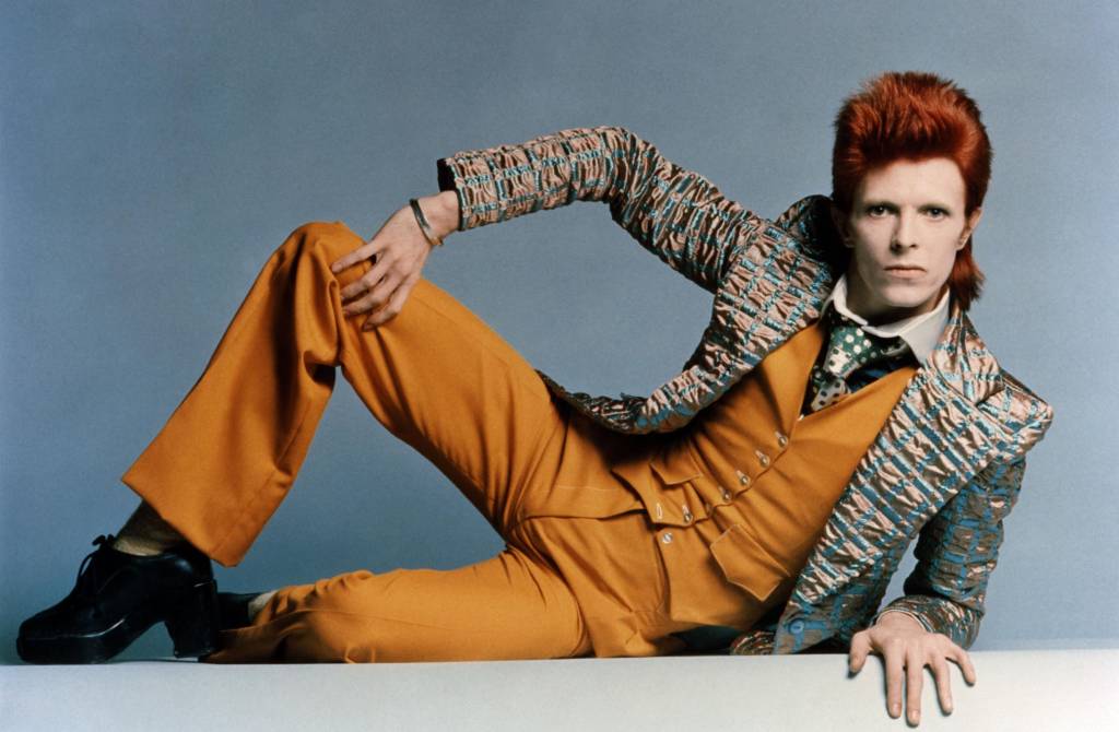 David Bowie, m&uacute;sico e cantor ingl&ecirc;s, nos anos 70.