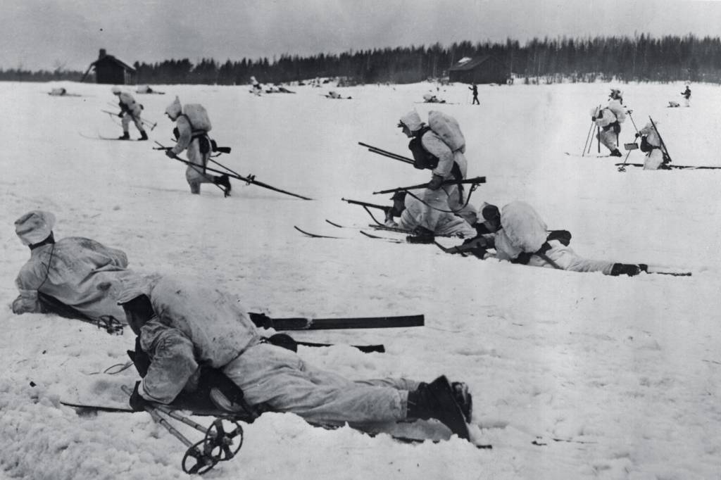 Infantry On Skis TENSÃO - Finlandeses em 1939: esqui contra russos -