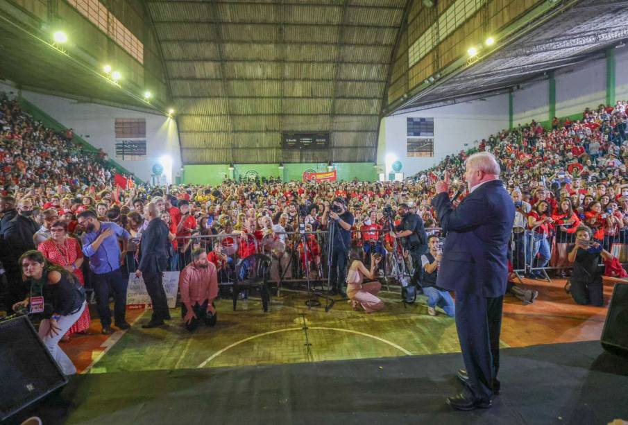 11/05/2022 - Ex presidente Lula participa de Plenária Popular em Juiz de Fora (MG).